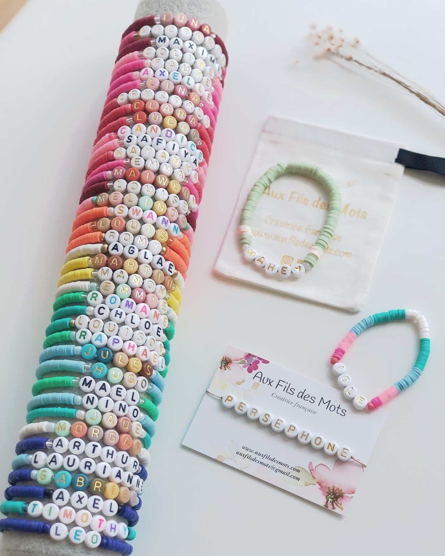 Bracelet personnalisé enfant perles heishi - Aux fils des mots