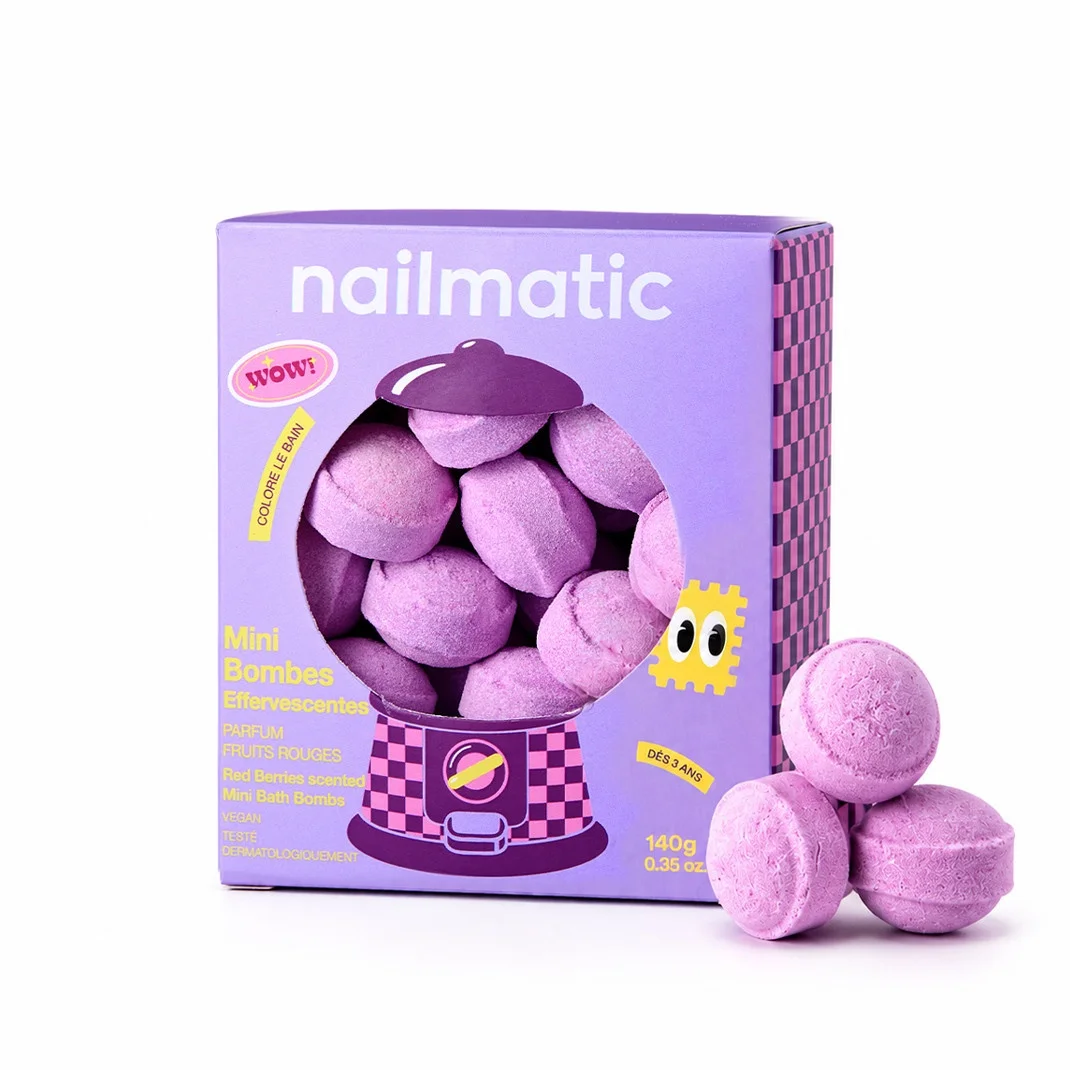 Mini bombes de bain effervescentes violettes Berry Bloom Nailmatic, boîte violette carrée.