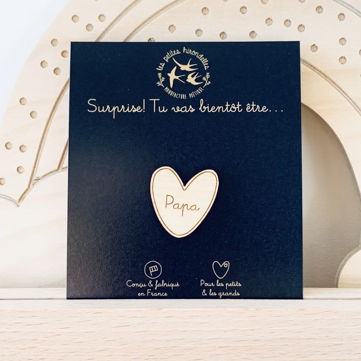 Pin's en bois Papa - Les Petites Hirondelles