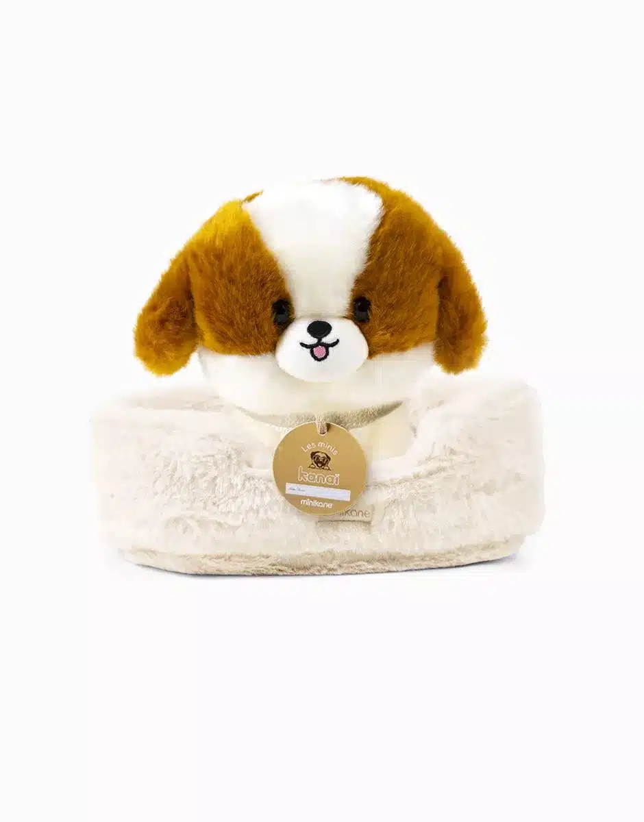 Suki Chien en peluche avec collier et son panier - Minikane