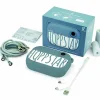 Appareil photo numérique bleu denim HoppStar avec accessoires et boîte packaging.