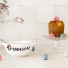 Bol blanc en céramique avec inscription "Amoureuse" et petit cœur rouge, décoration discrète