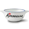 Bol Breton Amoureuse en céramique blanche, bord bleu, texte noir avec cœur rouge.