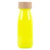 Bouteille sensorielle jaune fluo avec bouchon en bois naturel, liquide brillant