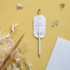 Crayon à papier blanc à motifs fleurs rouges, packaging « Écris ton histoire » Baubels