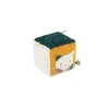Cube sensoriel Kaloo pour bébé, tissu doux jaune, blanc à pois, motif visage chat, toucher varié.
