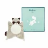 Doudou raton laveur gris et blanc avec masque noir, boîte bleue Kaloo.