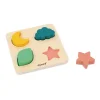 Puzzle en bois Janod avec formes lune jaune, nuage bleu, feuille verte et étoile rose