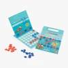 Jeu magnétique 4 à la suite Moulin Roty, plateau bleu avec jetons rouges et bleus, illustrations piscine.