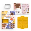 Kit Biscuits chocolatés Chefclub Kids avec moule jaune et emporte-pièce métal.
