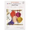 Kit macramé Mini suspension feuilles avec cordes orange, rose, fuchsia et jaune.