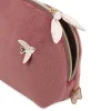 Trousse de toilette rouge bordeaux Kaloo en tissu doux avec petit papillon en tissu à carreaux beige.