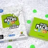 Jeu Micro Macro Kids Le Parc Zinzin avec boîte verte, livret spirale et petits cercles verts.
