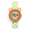 Montre enfant Ticlock orange avec visage raton laveur, bracelet vert à pois blancs.