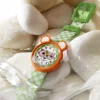 Montre raton laveur Ticlock orange avec bracelet vert à pois blancs sur pierres blanches
