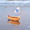 Petit voilier de bain - Vilac