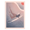 Femme plongeant sous l'eau avec planche de surf, poisson, soleil orange.