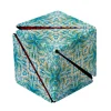 Shashibo Océan cube magnétique bleu avec motifs kaléidoscope et charnières noires