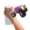 Tatouage temporaire Metal Mania montrant un monster truck violet sur peau de poignet.
