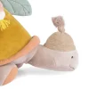 Tortue géante d'activités en tissu beige avec carapace jaune et bonnet pompon beige