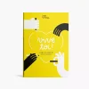 Couverture jaune avec quatre mains dessinant un cœur, livre Vive-toi ! à remplir