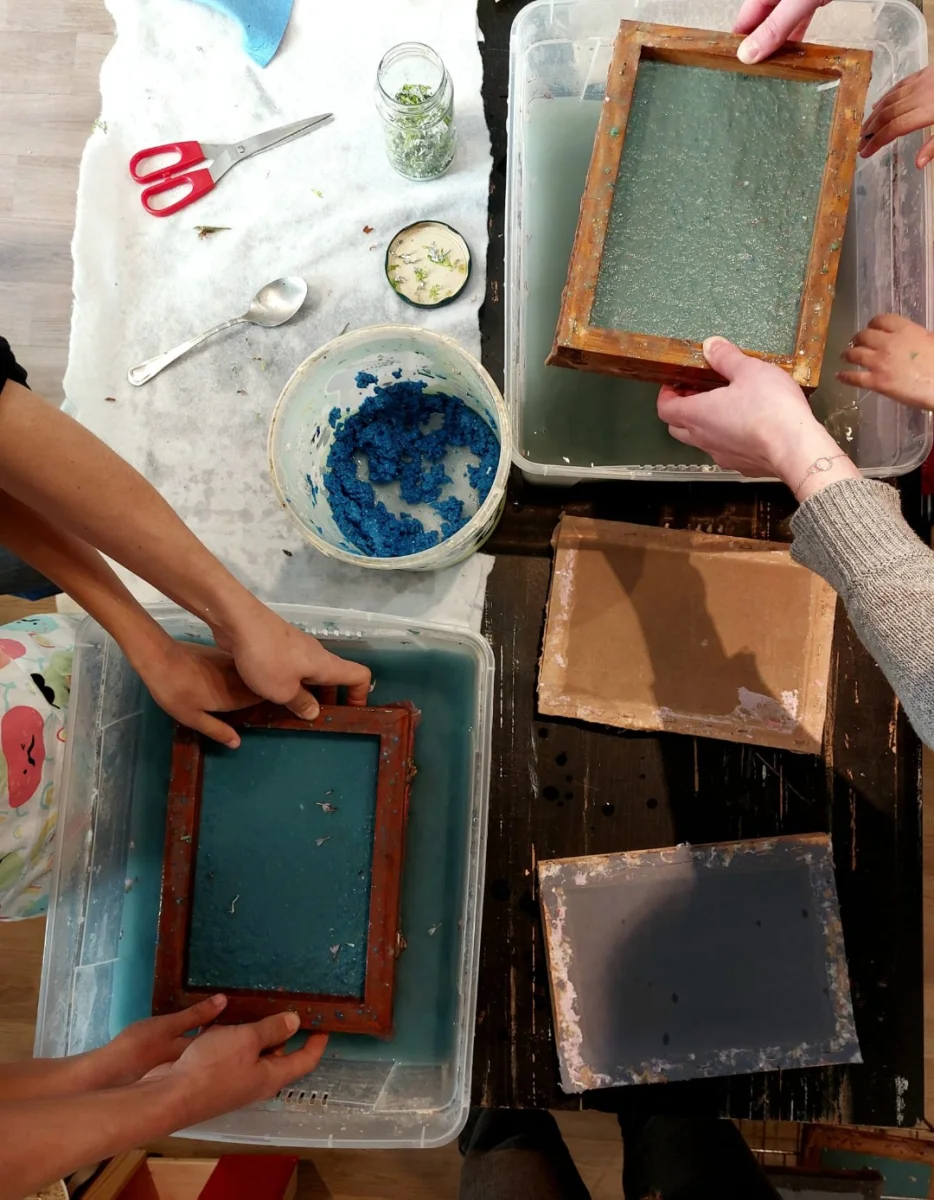 Atelier découverte de papier recyclé